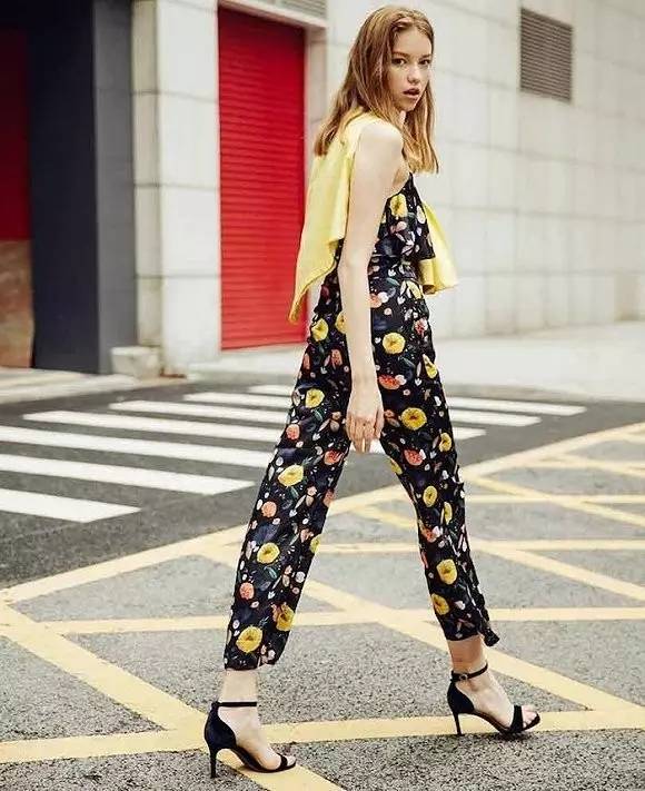UR明年将在伦敦开店 奋起直追Zara、H&M等快时尚品牌