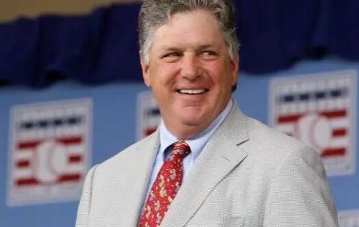 布雷迪与棒球名宿抢外号 欲抢先注册“了不起的